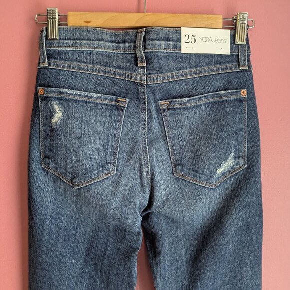 High waisted Ripped Skinnies - Picture 4 of 6